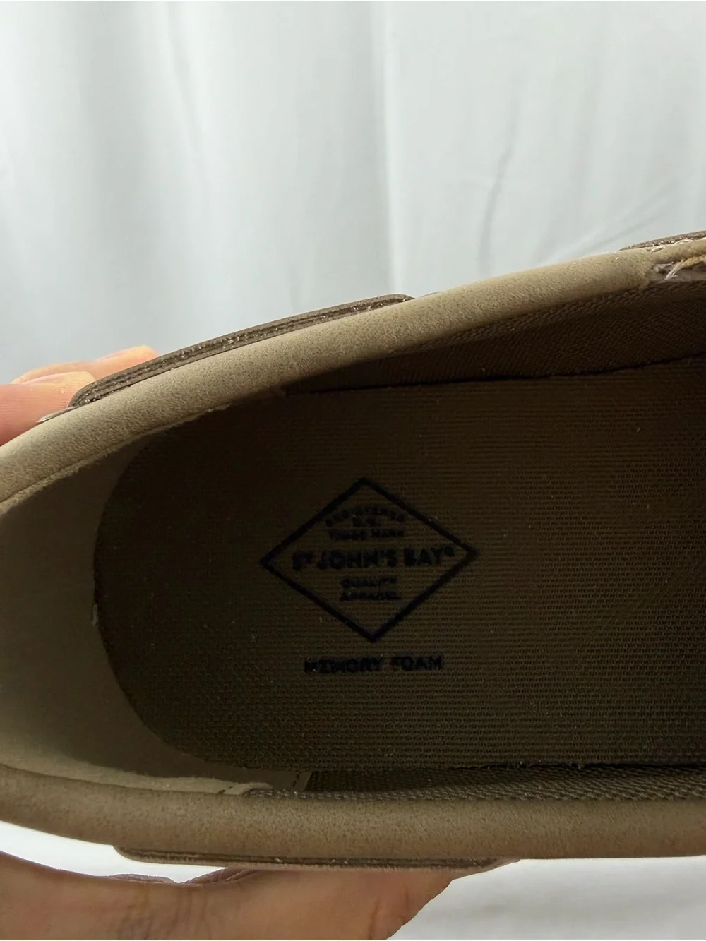 St. Johns Bay •men’s size